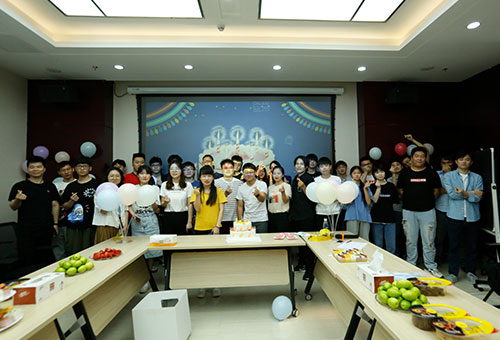 2021 First Season Staff Birthday Celebration Party was held. We share our best birthday wishes to our employees. 2021 First Season Staff Birthday Celebration Party was held. We share our best birthday wishes to our employees.